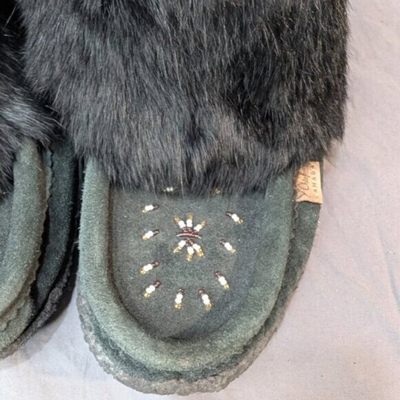 Women's Tsar 8" Black Rabbit Fur Moccasin Boots - Picture 3 of 9